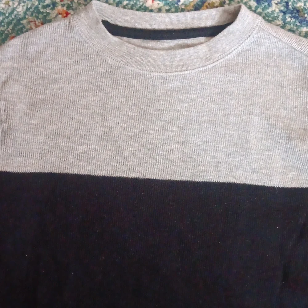 Old Navy thermal shirt